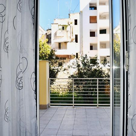 Miral One Apartman Bari Kültér fotó