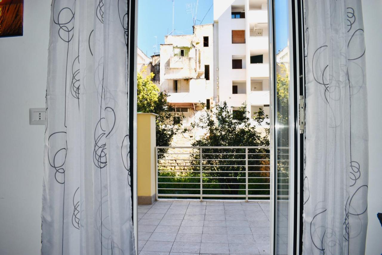 Miral One Apartman Bari Kültér fotó